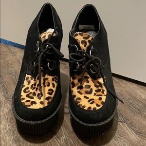 Cheetah wedges